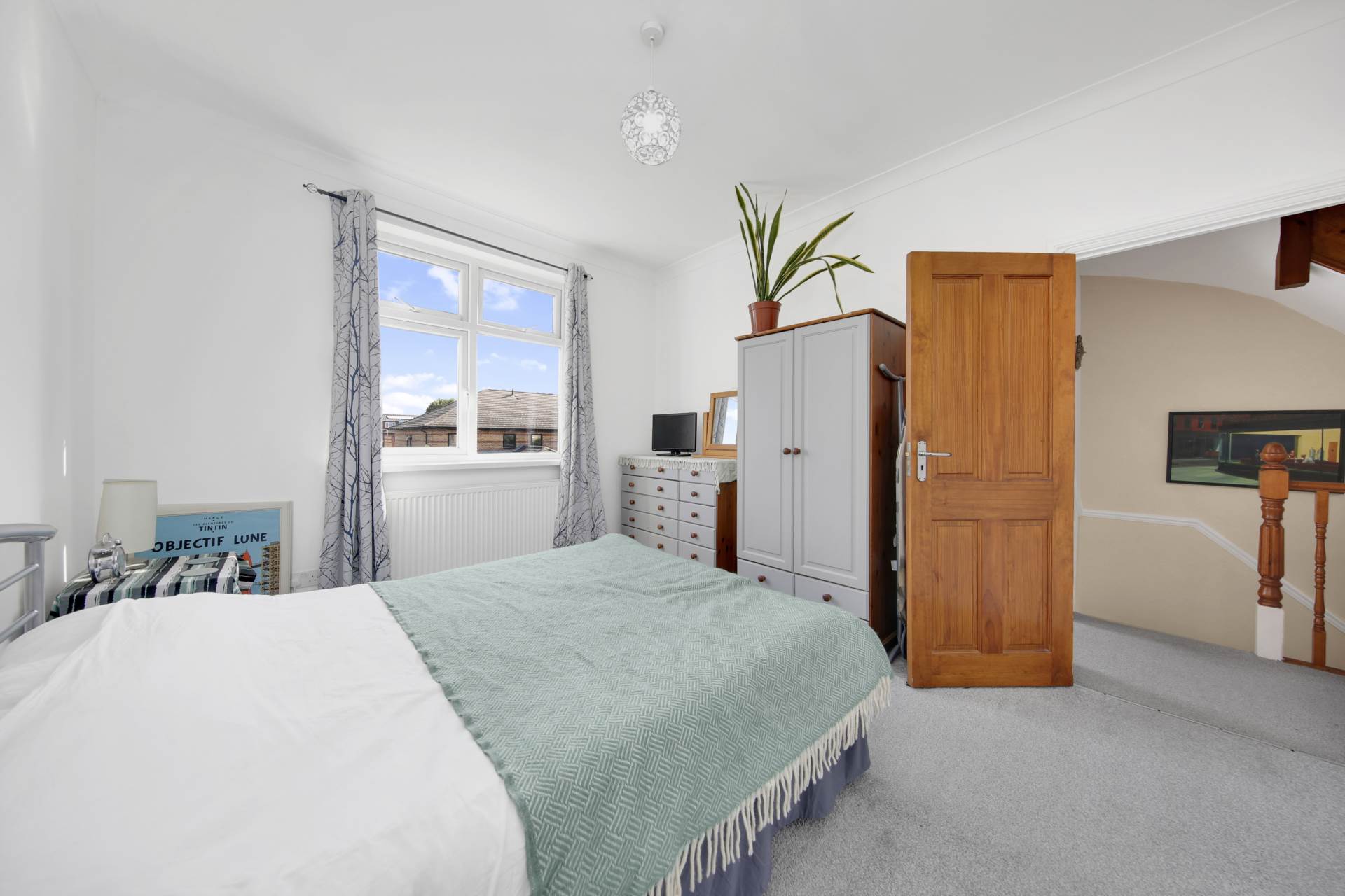 Vicarage Road, Leyton, E10, Image 25