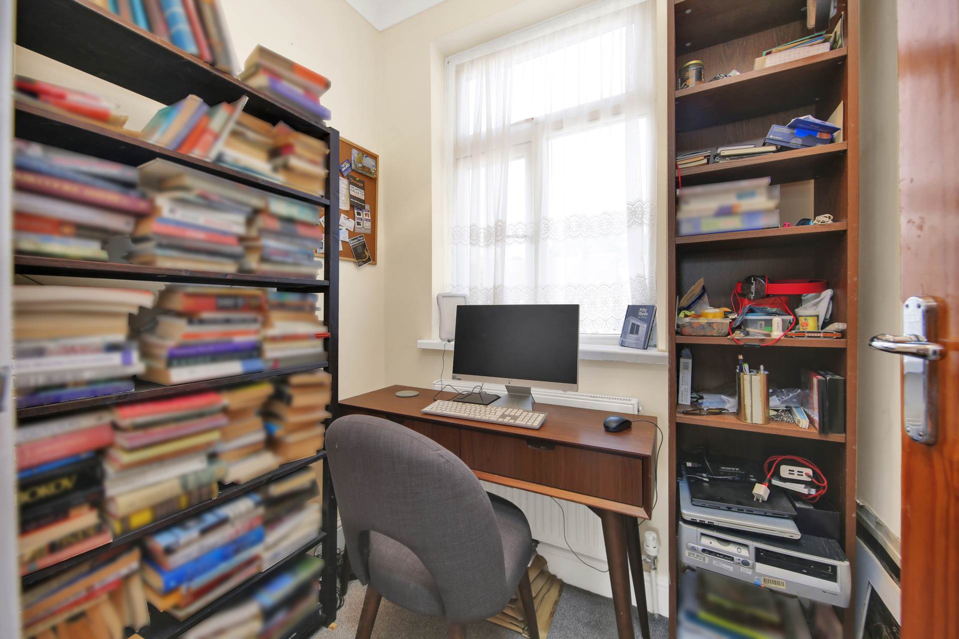 Vicarage Road, Leyton, E10, Image 34