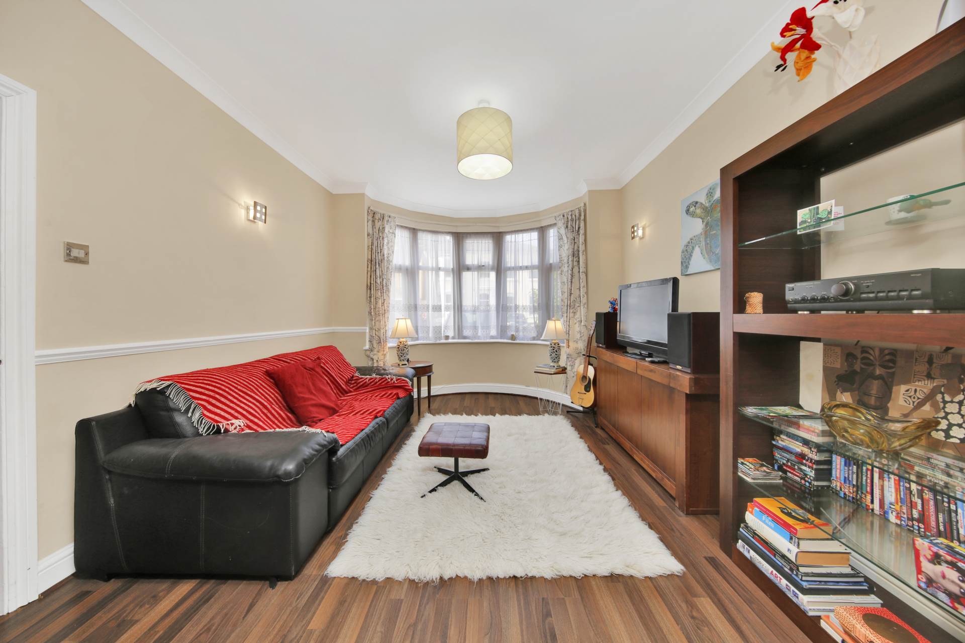 Vicarage Road, Leyton, E10, Image 6