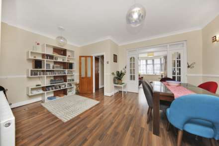 Vicarage Road, Leyton, E10, Image 13