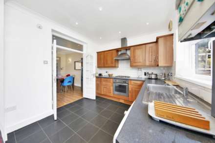 Vicarage Road, Leyton, E10, Image 18