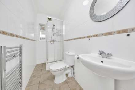 Vicarage Road, Leyton, E10, Image 22