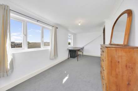 Vicarage Road, Leyton, E10, Image 35