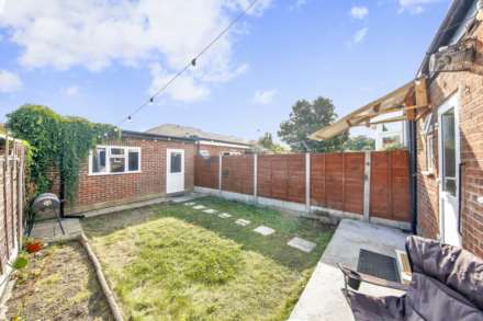 Vicarage Road, Leyton, E10, Image 42