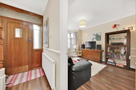 Vicarage Road, Leyton, E10, Image 8