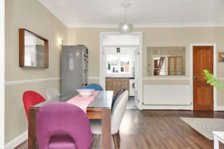 Vicarage Road, Leyton, E10, Image 9