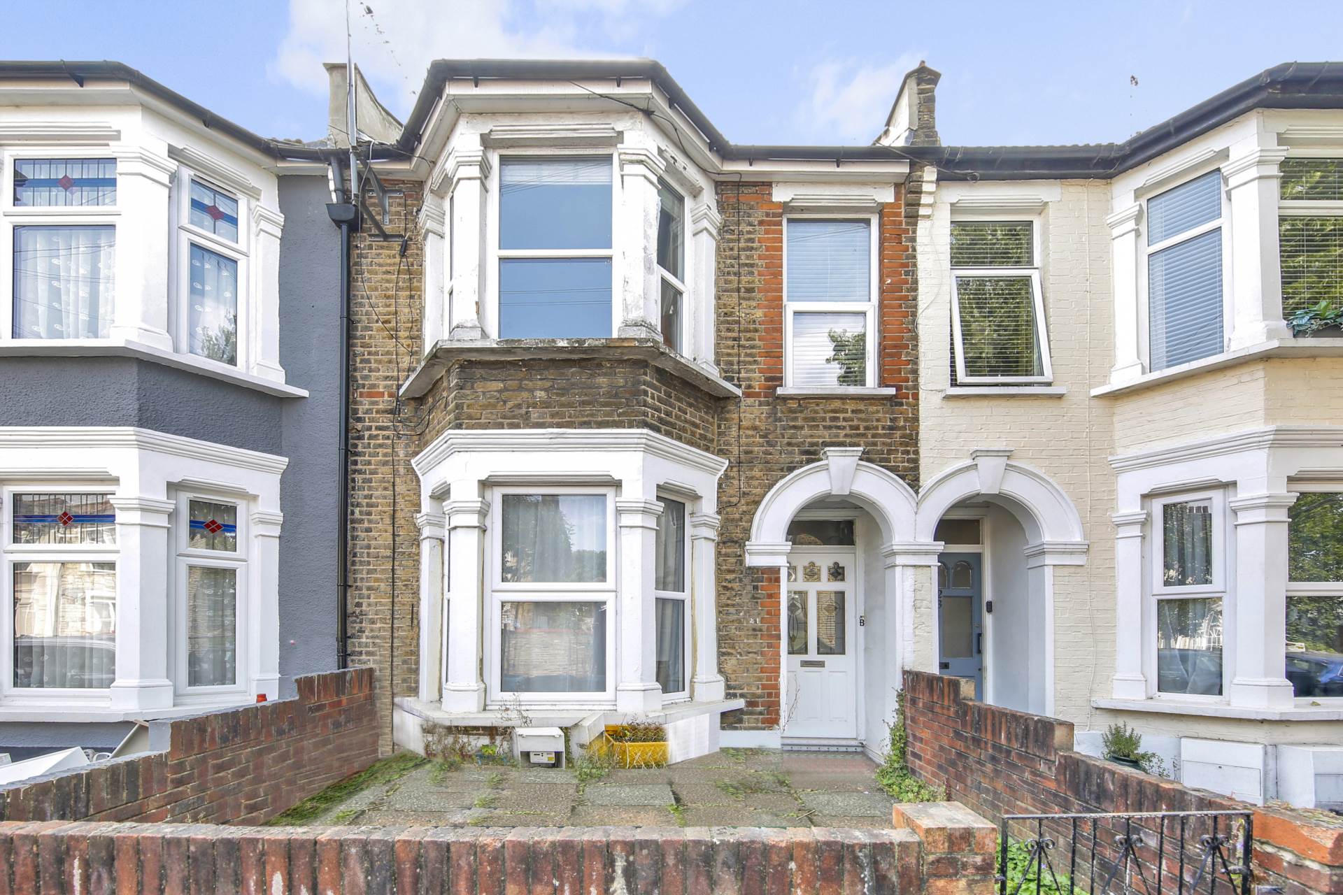 Simmonds Road, Leyton, E10, Image 1