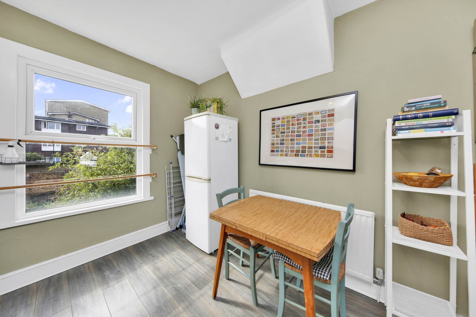 Simmonds Road, Leyton, E10, Image 11