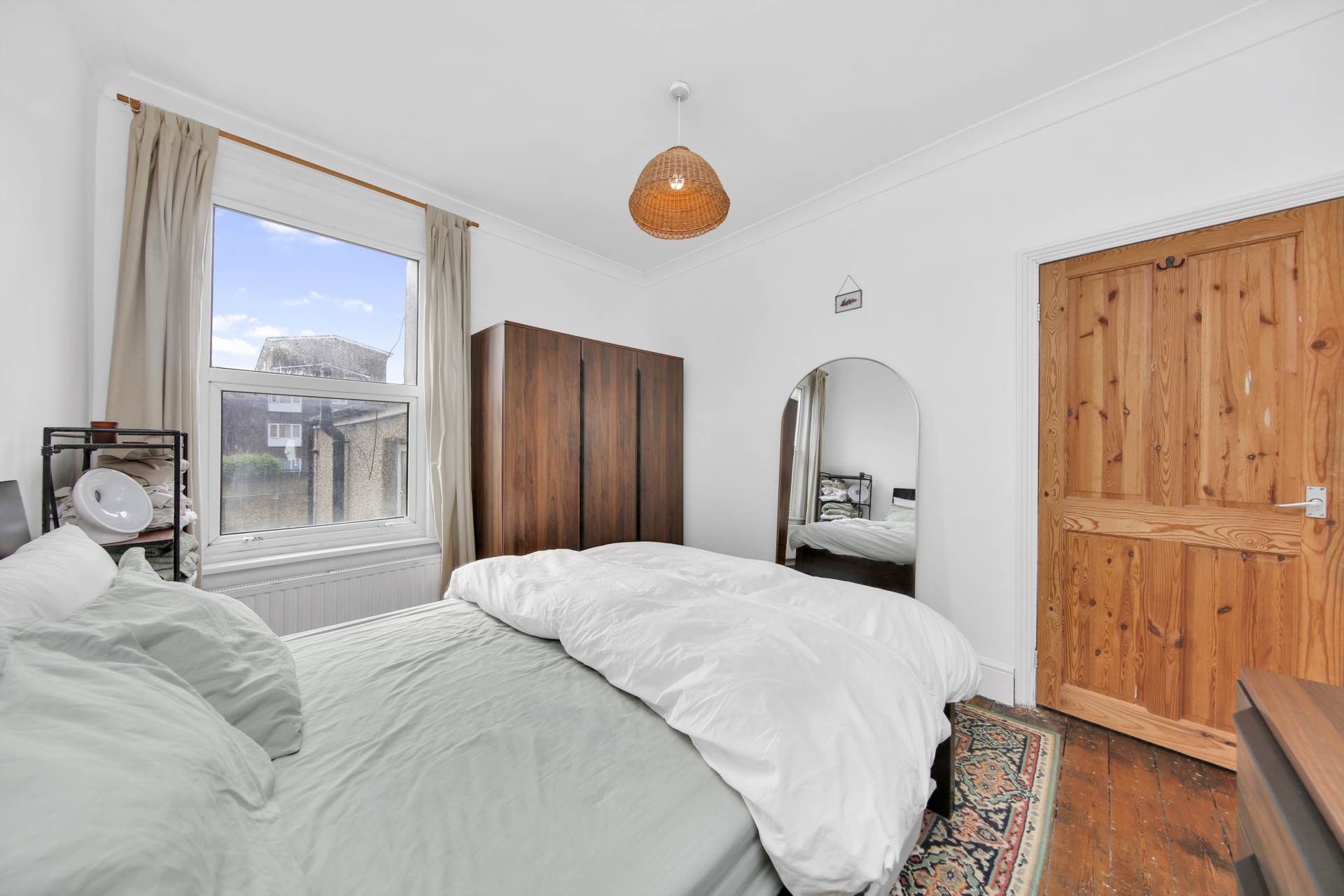 Simmonds Road, Leyton, E10, Image 6