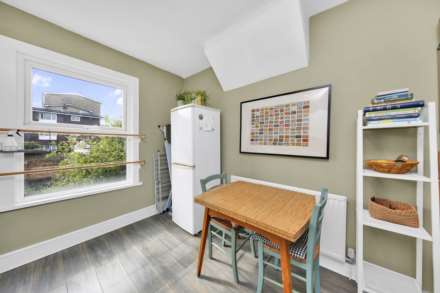 Simmonds Road, Leyton, E10, Image 11