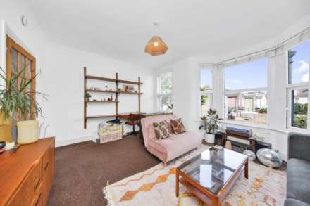 Simmonds Road, Leyton, E10, Image 2