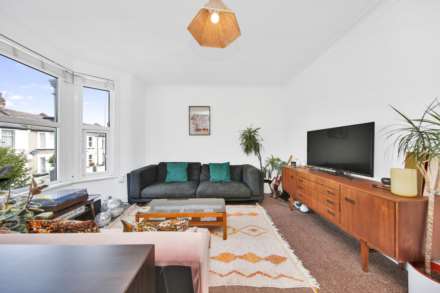 Simmonds Road, Leyton, E10, Image 3