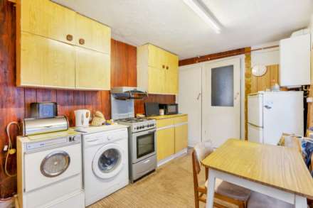 Selby Road, Leytonstone, E11, Image 7