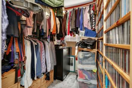 Huxley Road, Leyton, E10, Image 11
