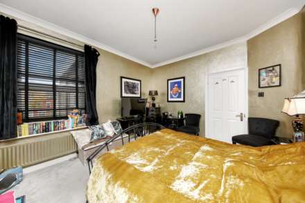 Huxley Road, Leyton, E10, Image 5