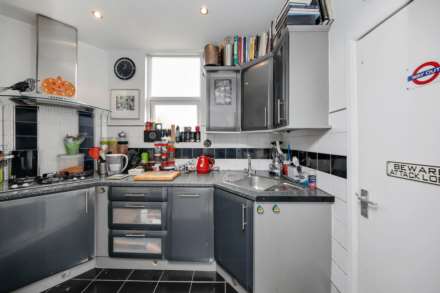 Huxley Road, Leyton, E10, Image 7
