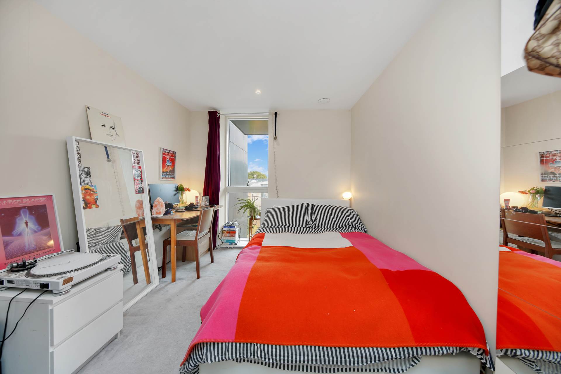 Ruckholt Road, Leyton, E10, Image 9