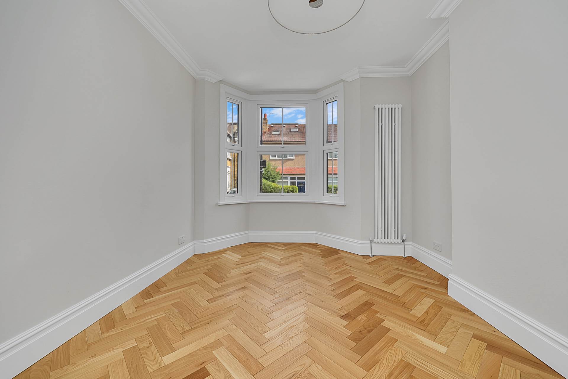 Grange Park Road, Leyton, E10, Image 2