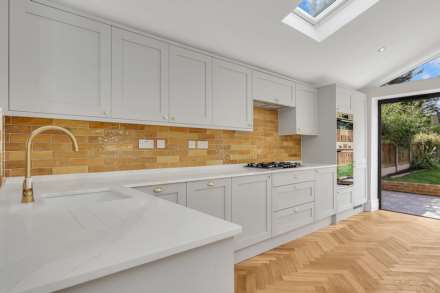 Grange Park Road, Leyton, E10, Image 11