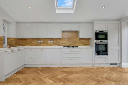 Grange Park Road, Leyton, E10, Image 12
