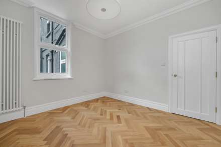 Grange Park Road, Leyton, E10, Image 4