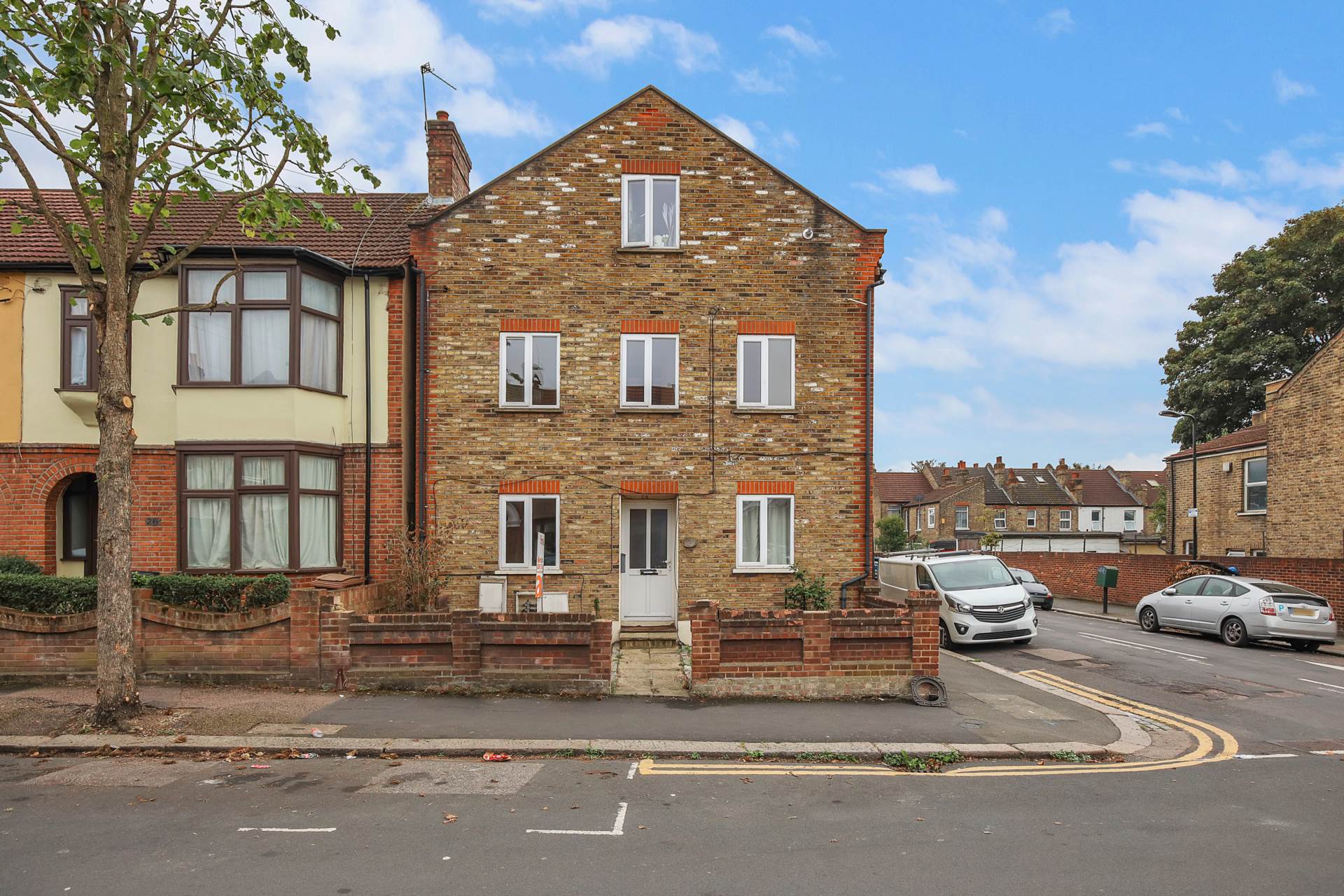 Canterbury Road, Leyton, E10, Image 1