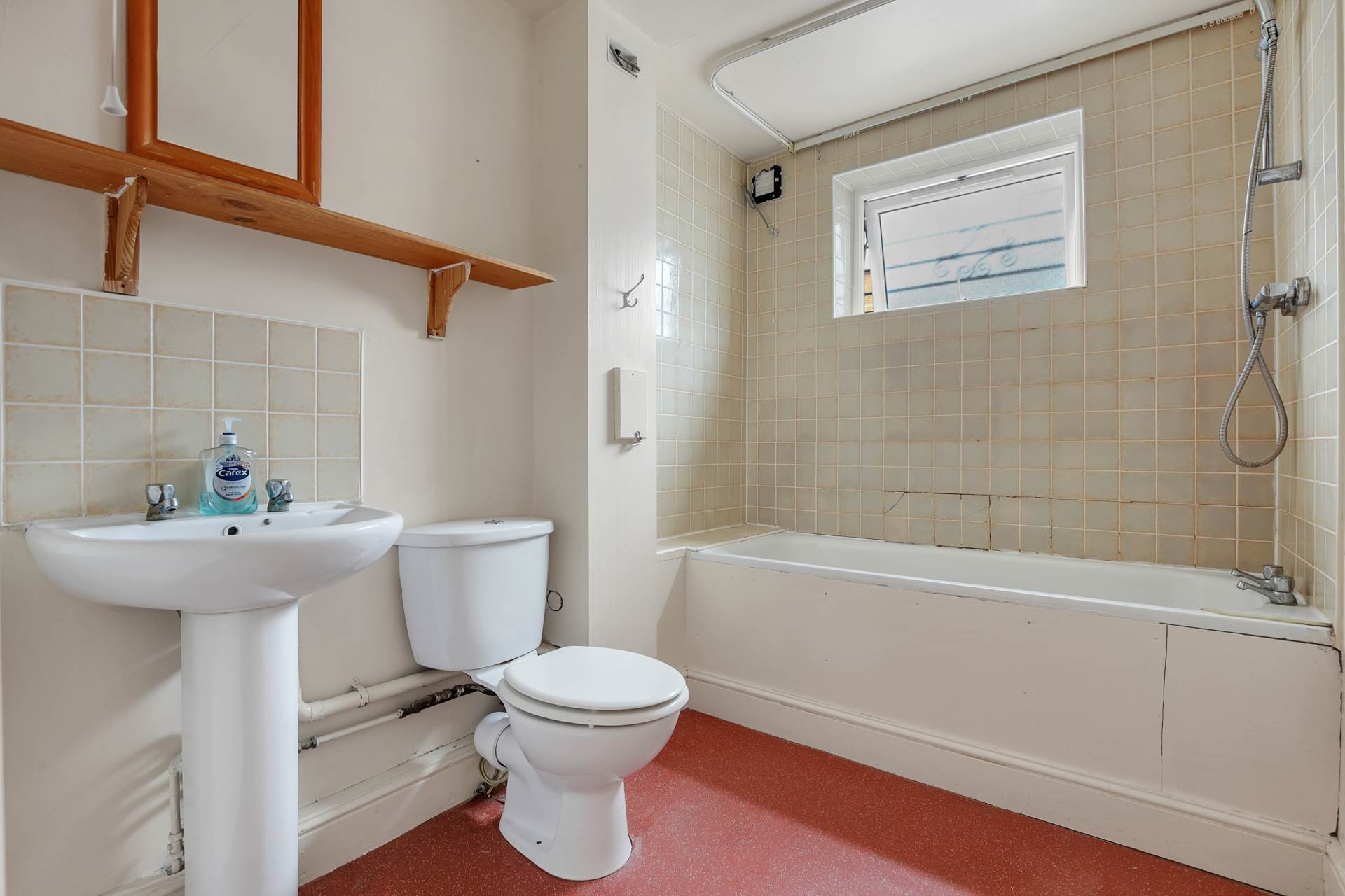 Canterbury Road, Leyton, E10, Image 12