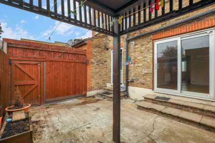 Canterbury Road, Leyton, E10, Image 14