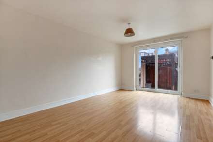 Canterbury Road, Leyton, E10, Image 4