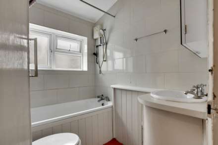 Bulwer Road, Leytonstone, E11, Image 20