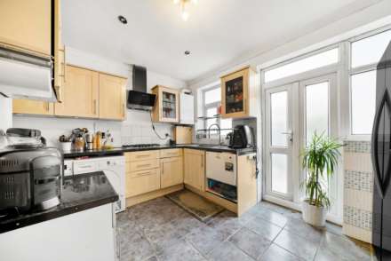 Sunnyside Road, Leyton, E10, Image 11