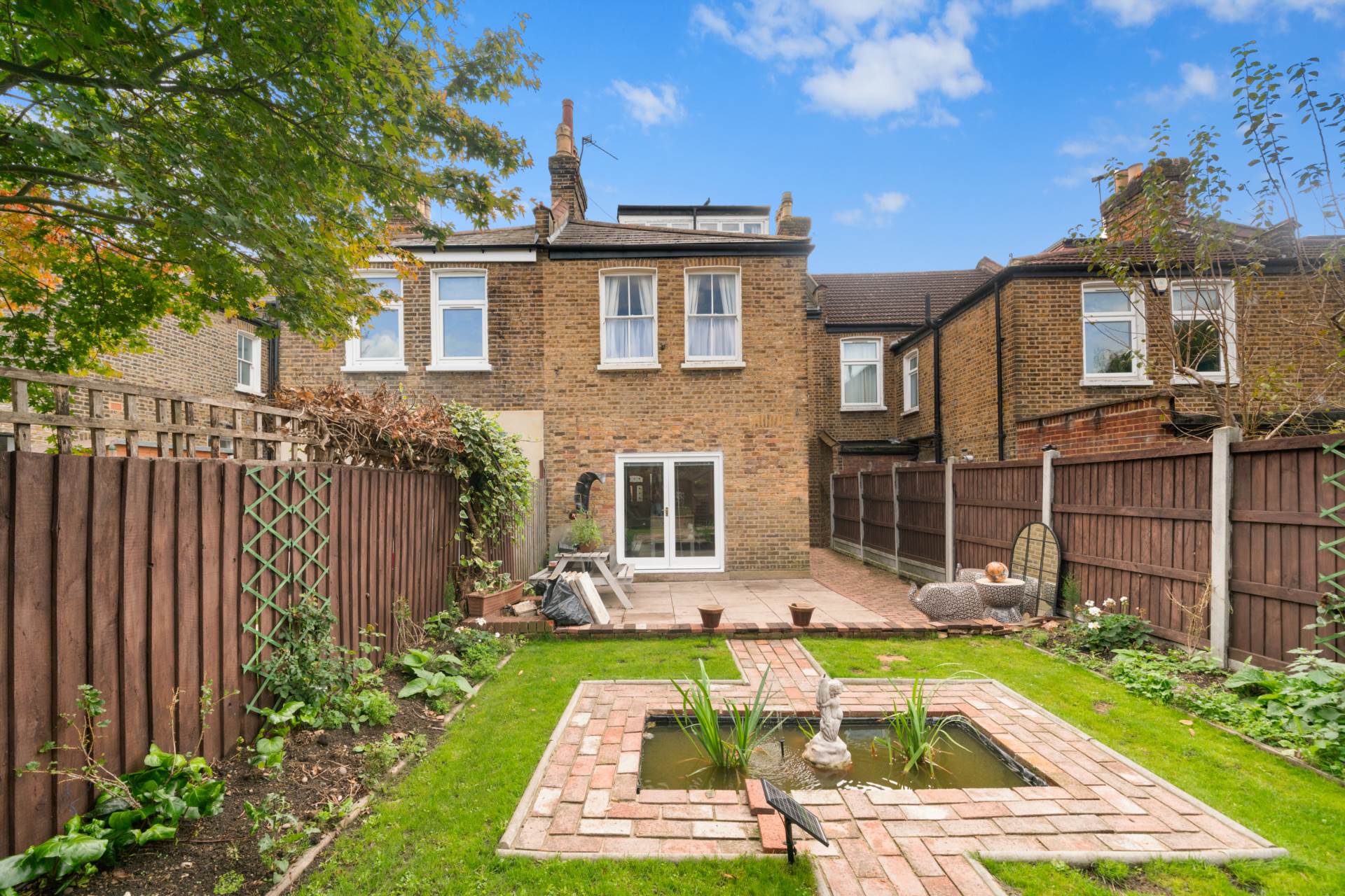 Abbotts Park Road, Leyton, E10, Image 32