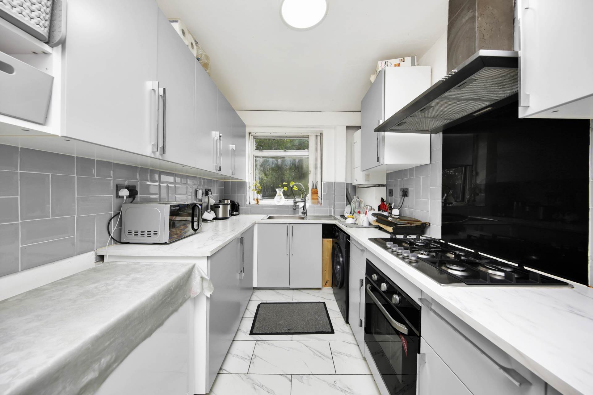 Queens Drive, Leyton, E10, Image 10