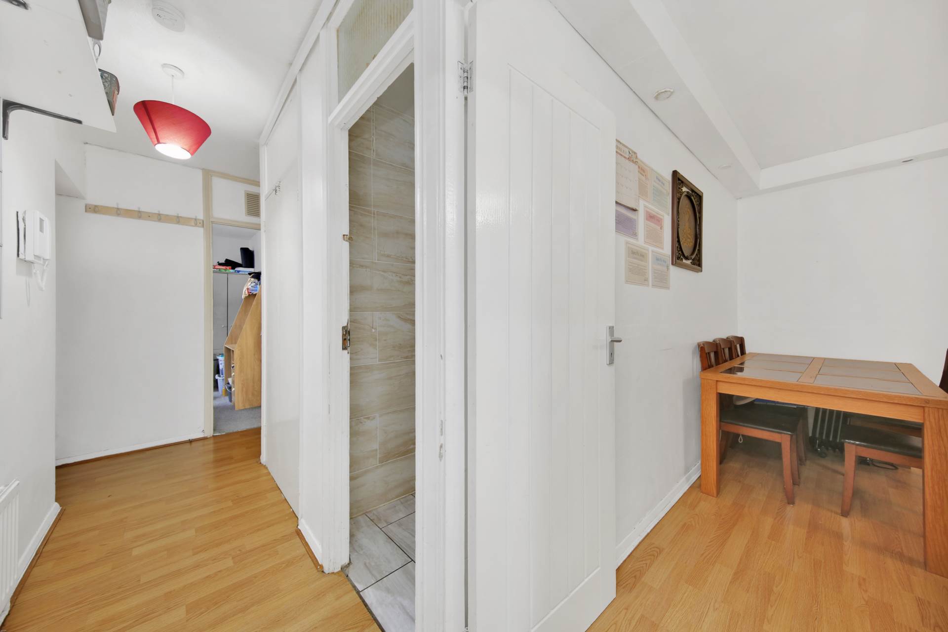 Queens Drive, Leyton, E10, Image 12