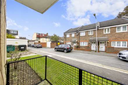 Queens Drive, Leyton, E10, Image 22