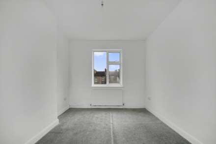 Park Road, Leyton, E10, Image 8