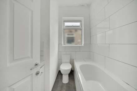 Park Road, Leyton, E10, Image 9