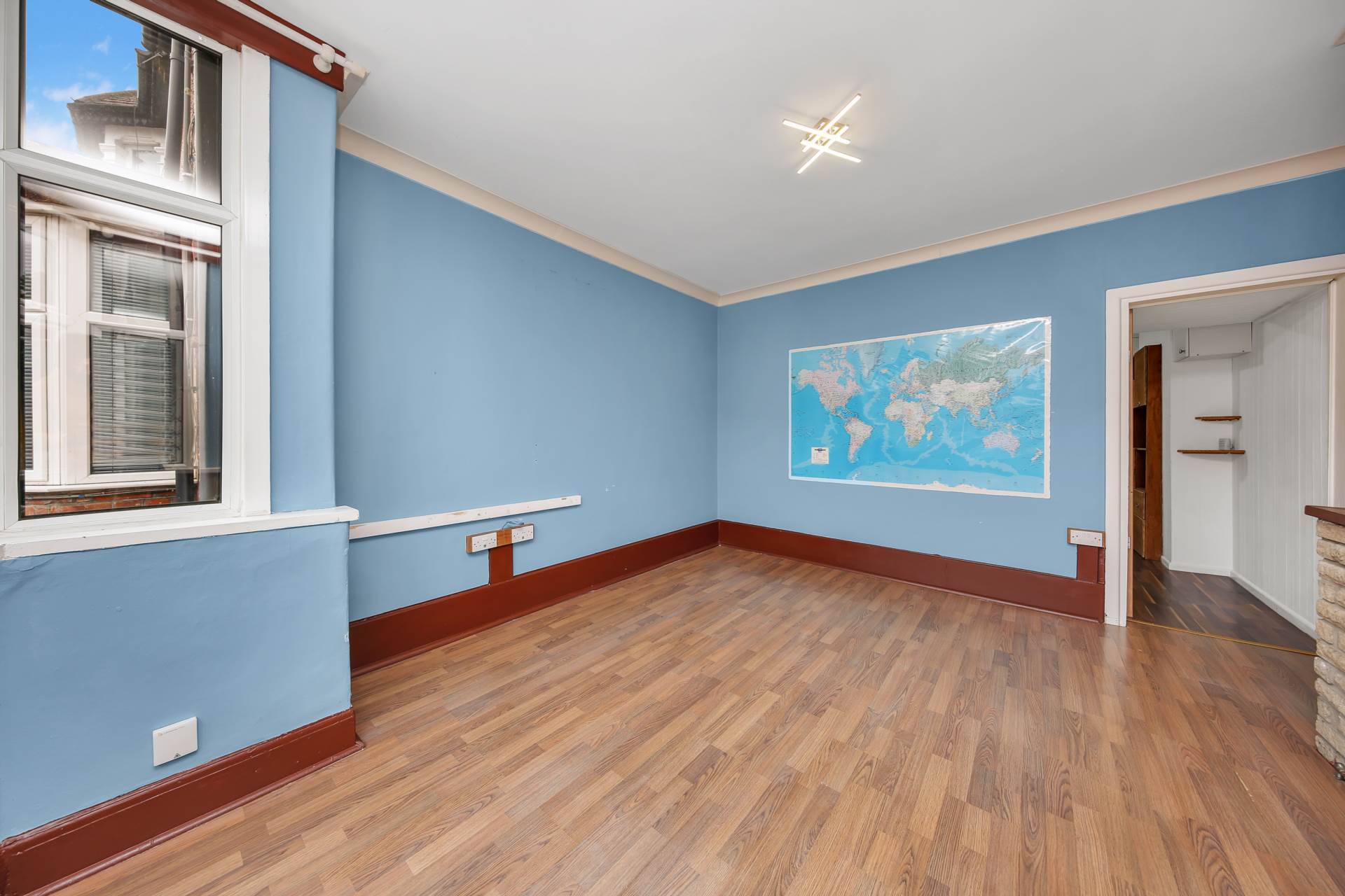 Park Road, Leyton,E10, Image 4