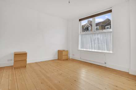 Grove Road, Seven Sisters, N15, Image 13
