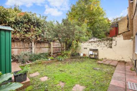 Grove Road, Seven Sisters, N15, Image 15
