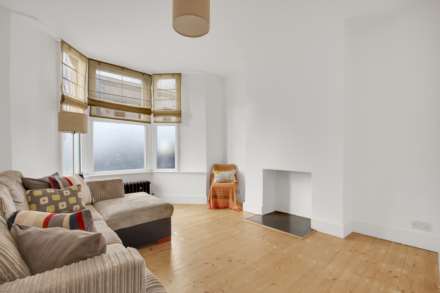 Grove Road, Seven Sisters, N15, Image 2