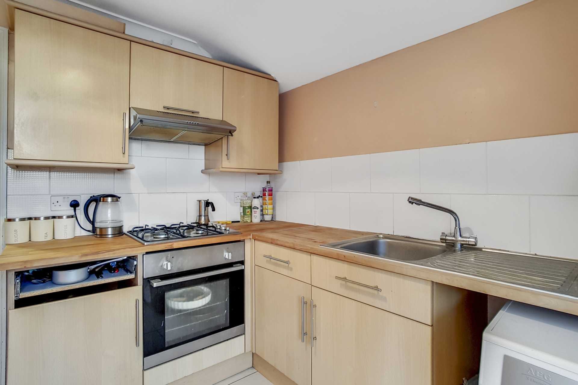 Wragby Road, London, E11, Image 19