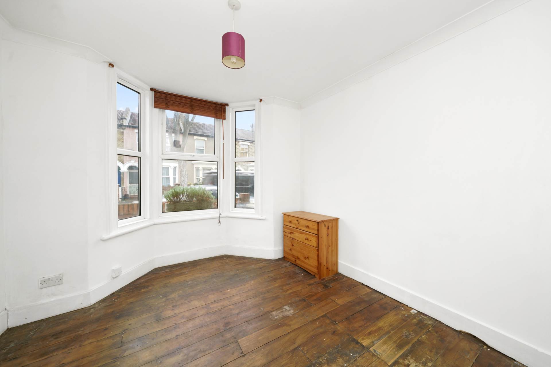 Wragby Road, London, E11, Image 3