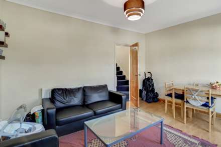 Wragby Road, London, E11, Image 18