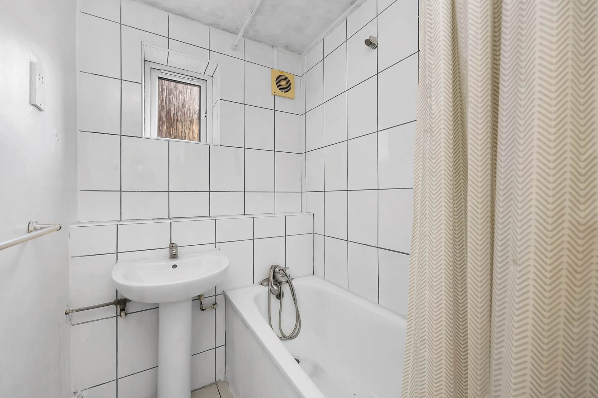 Church Road, Leyton, E10, Image 13