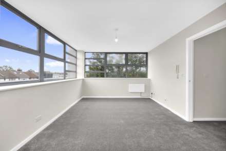 Romford Road, Forest Gate, E7, Image 2