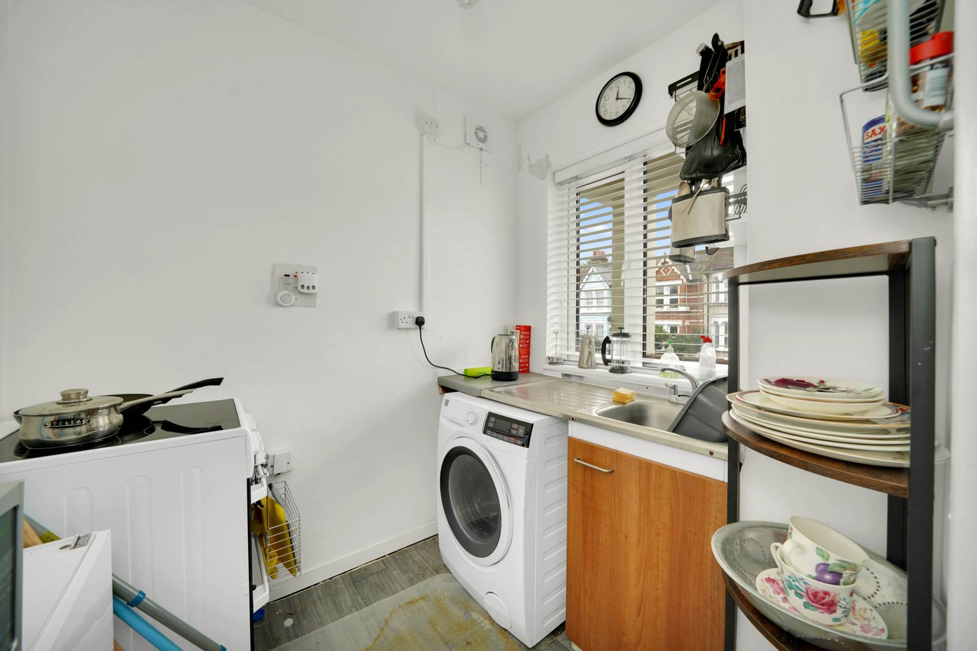 Colworth Road, Leytonstone, E11, Image 7