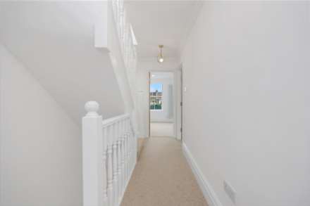Dawlish Road, London, Image 14