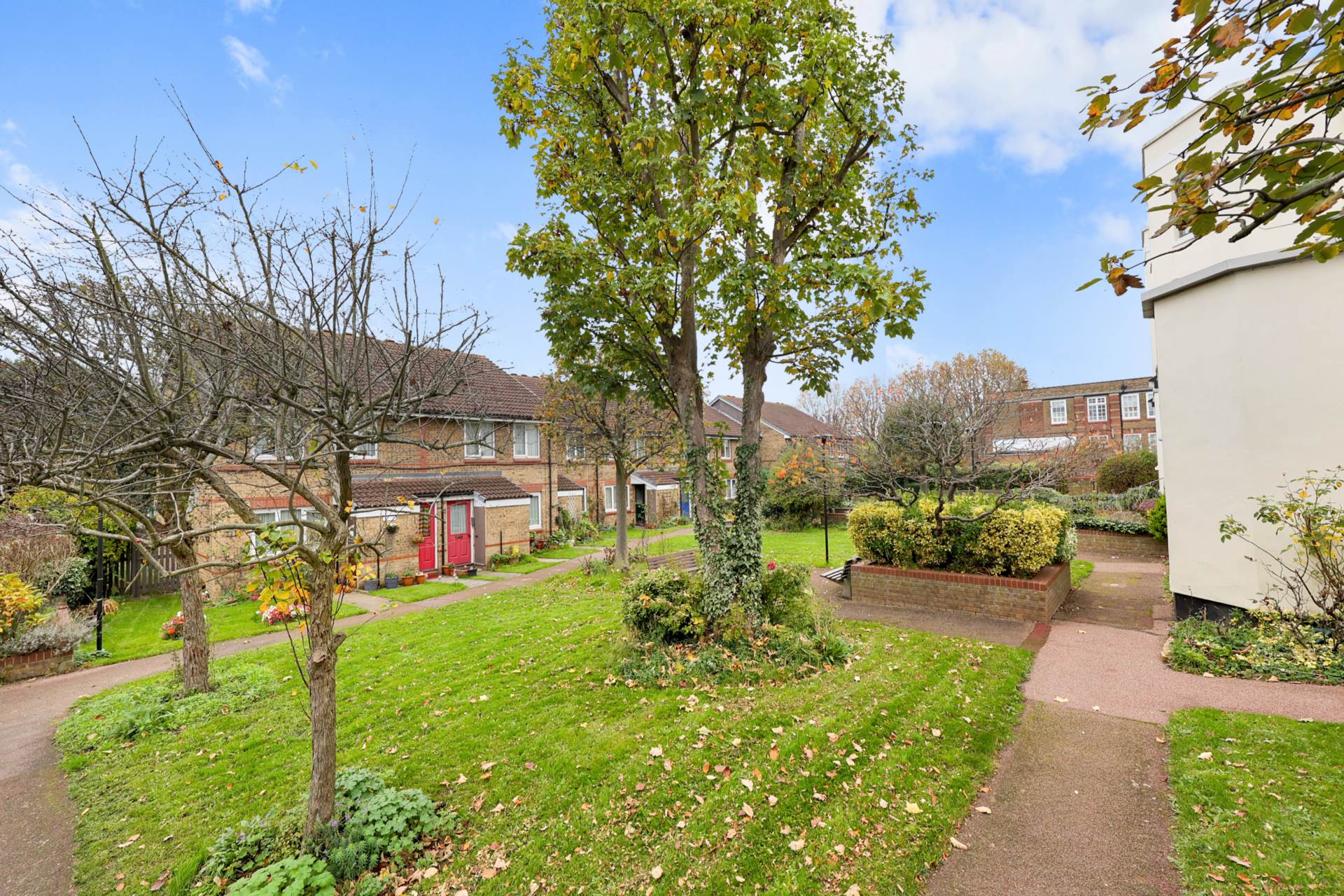 Etloe House, Leyton, E10, Image 19