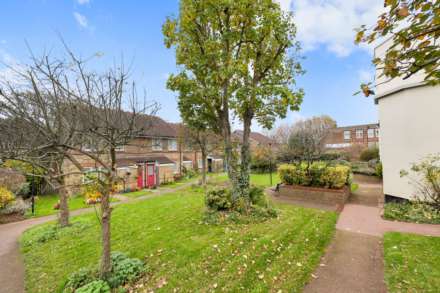 Etloe House, Leyton, E10, Image 19